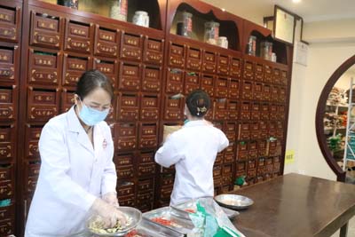 重庆市渝北中医院哪家治疗结肠癌效果好？